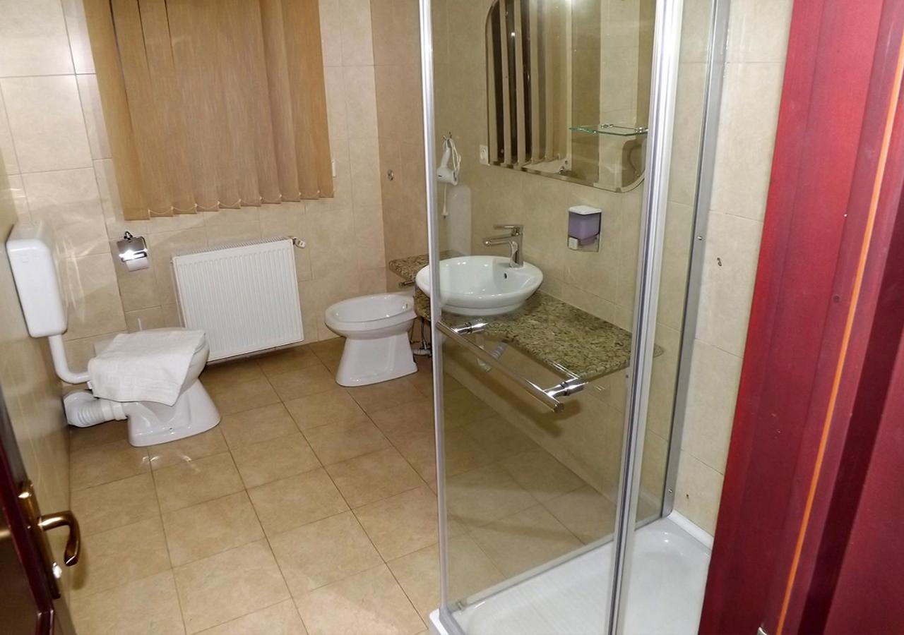 Prolex Turism Srl Hotel Bran  Ngoại thất bức ảnh